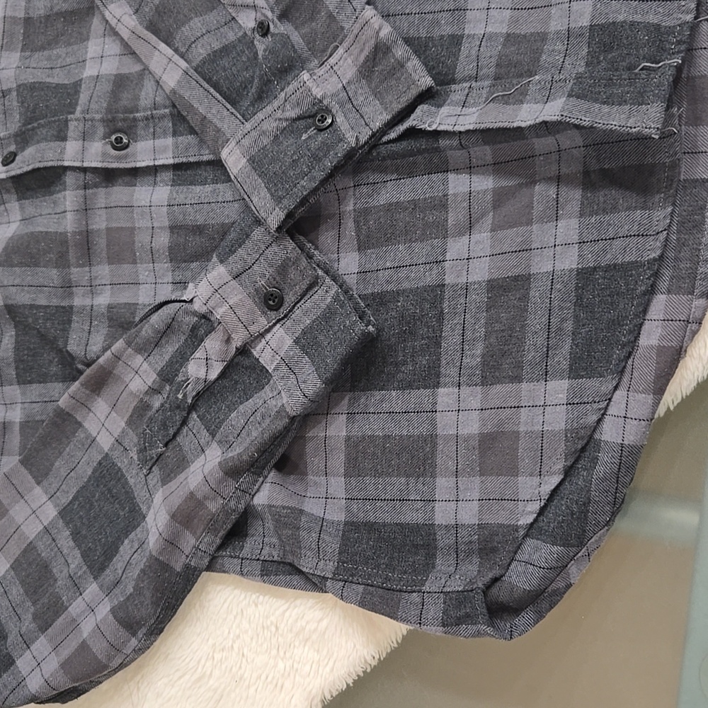 DC Men's Shirt - Picture 3 of 12